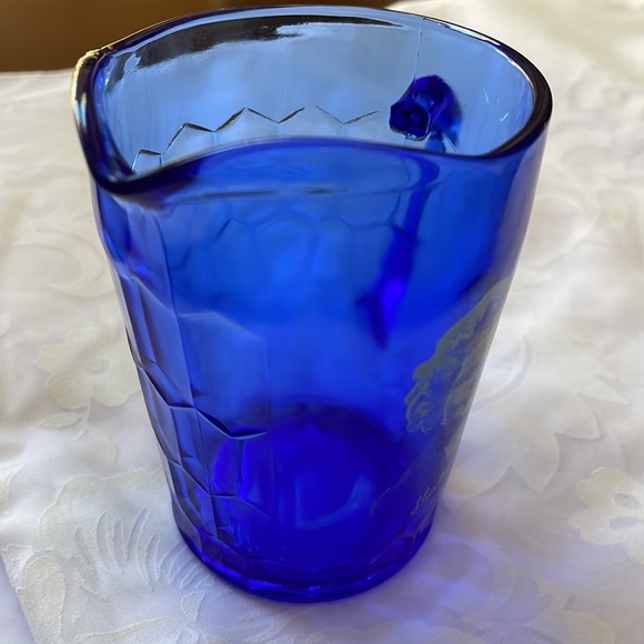 VTG Shirley Temple 1930s Depression Cobalt Blue Glass small Pitcher Creamer - Picture 8 of 8